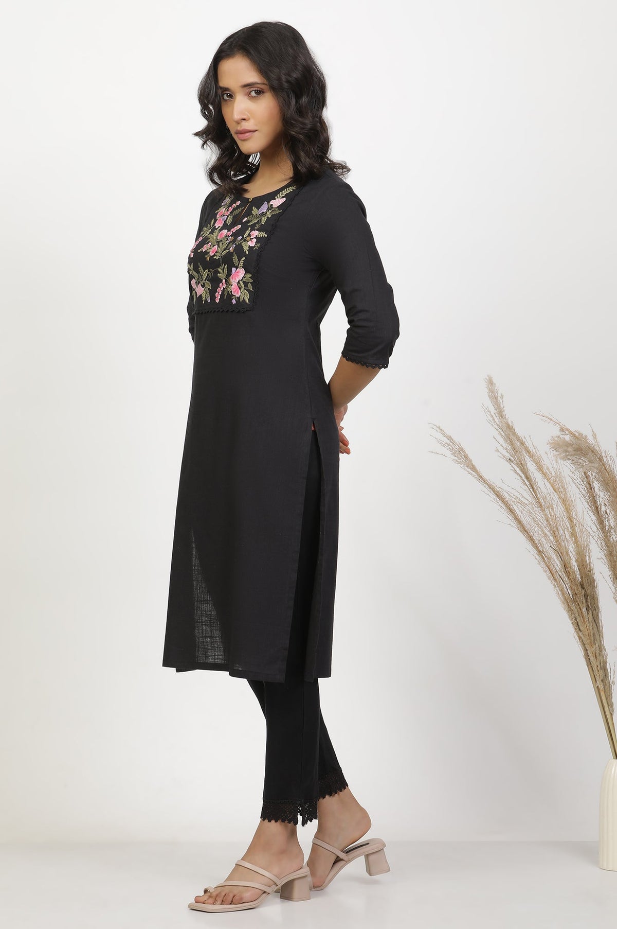 Black Textured Cotton Dobby Embroidered Kurta