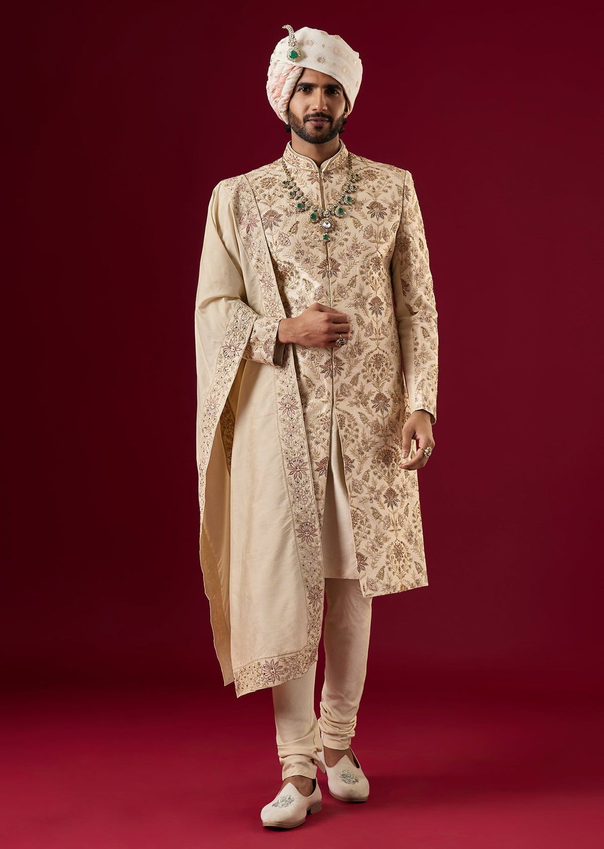Gold Silk Sherwani Set With Zari And Zardosi Work