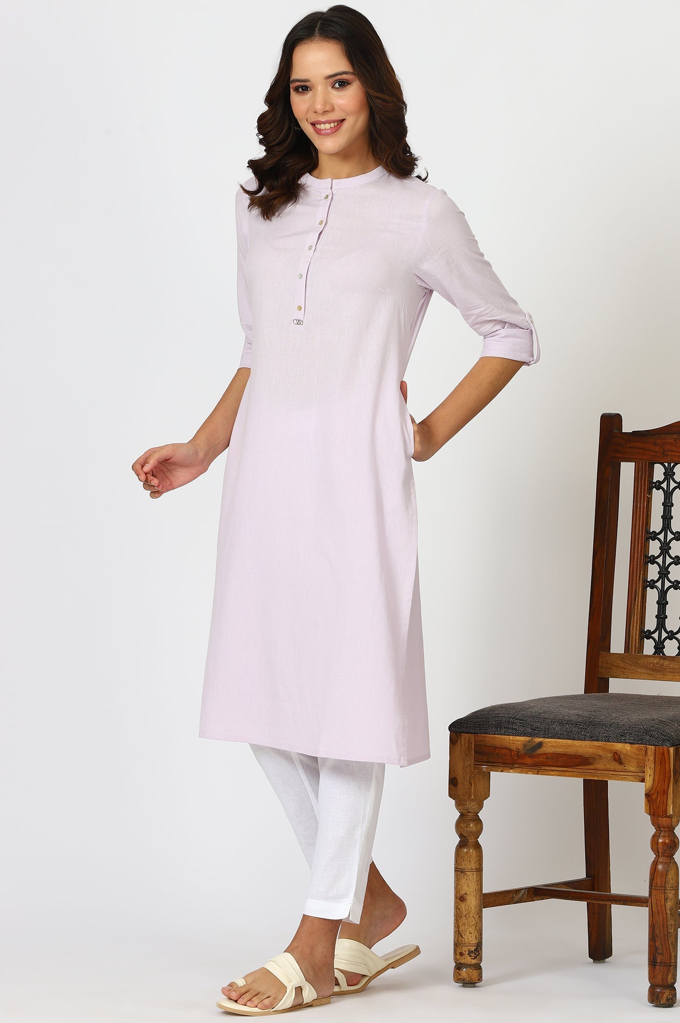 Lilac Mandarin Collar Cotton Blend Straight Kurta With W Branding