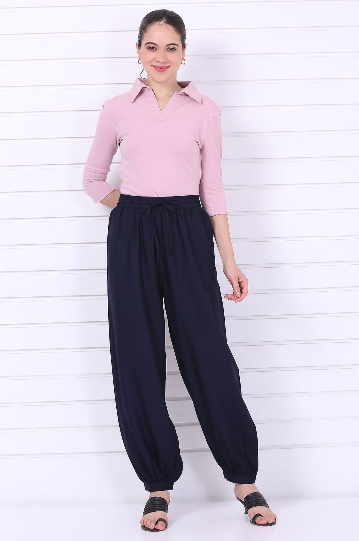 Elleven Women's Navy Blue Solid Loose Fit Cropped Dhoti Pants