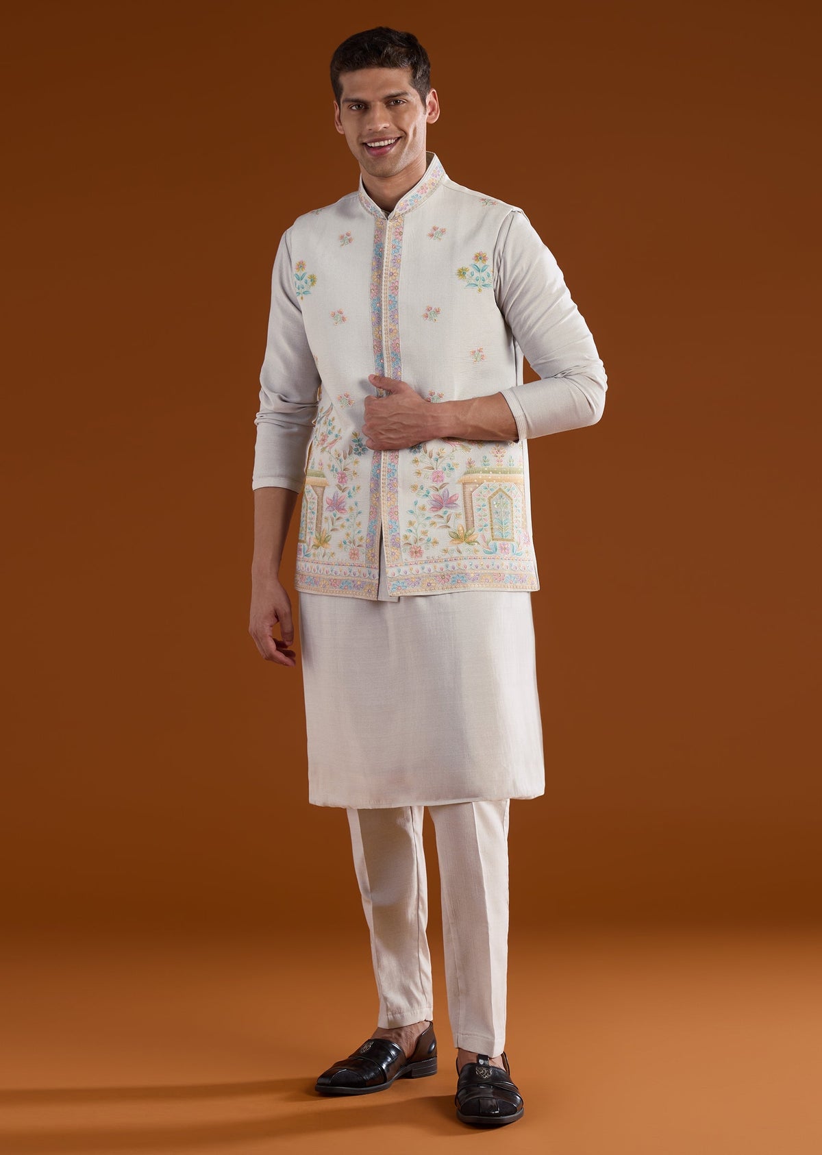 Grey Silk Mens Kurta Jacket Set With Thread And Motif Work