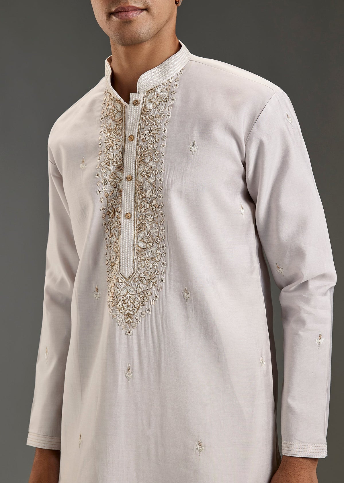 Ivory Silk Kurta Set With Zardosi Butti Embroidered Yoke