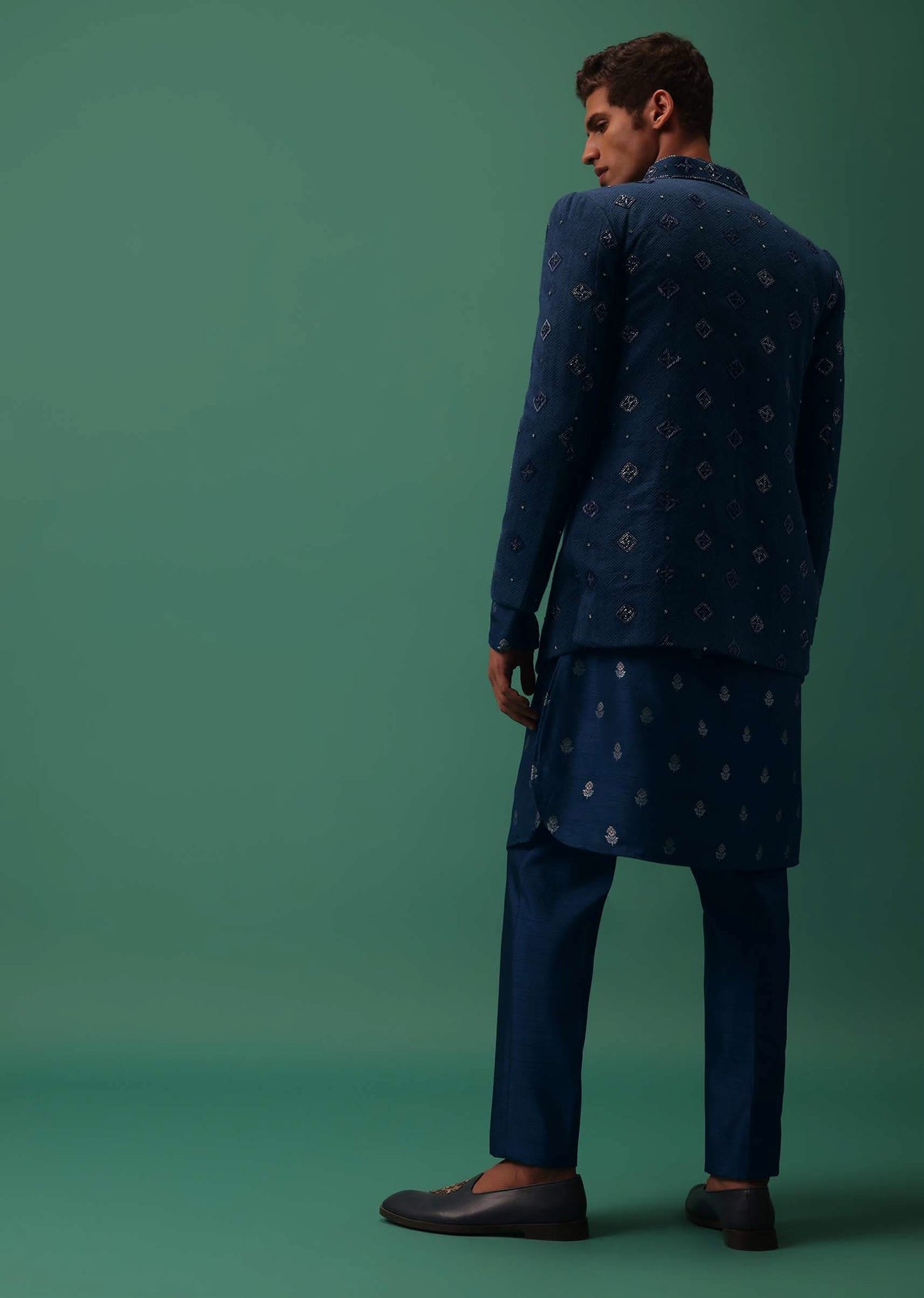 Midnight Blue Hand Embroidered Jodhpuri Set With Buta Brocade Kurta And Fusing Pants