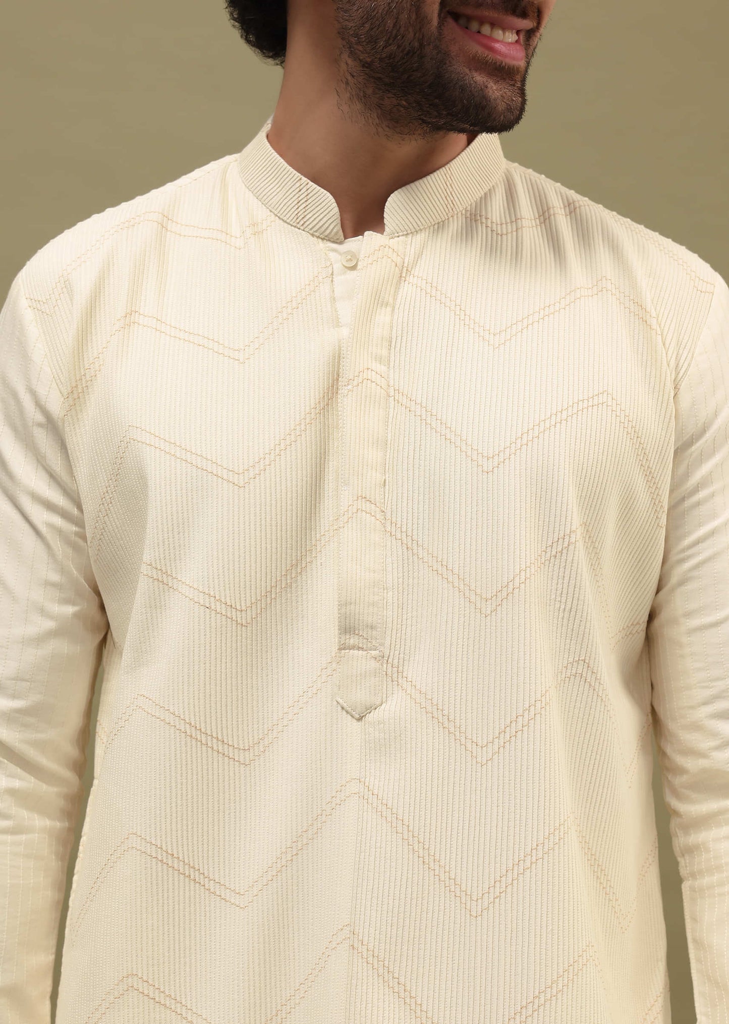 Off White Self Work Silk Kurta Set For Men