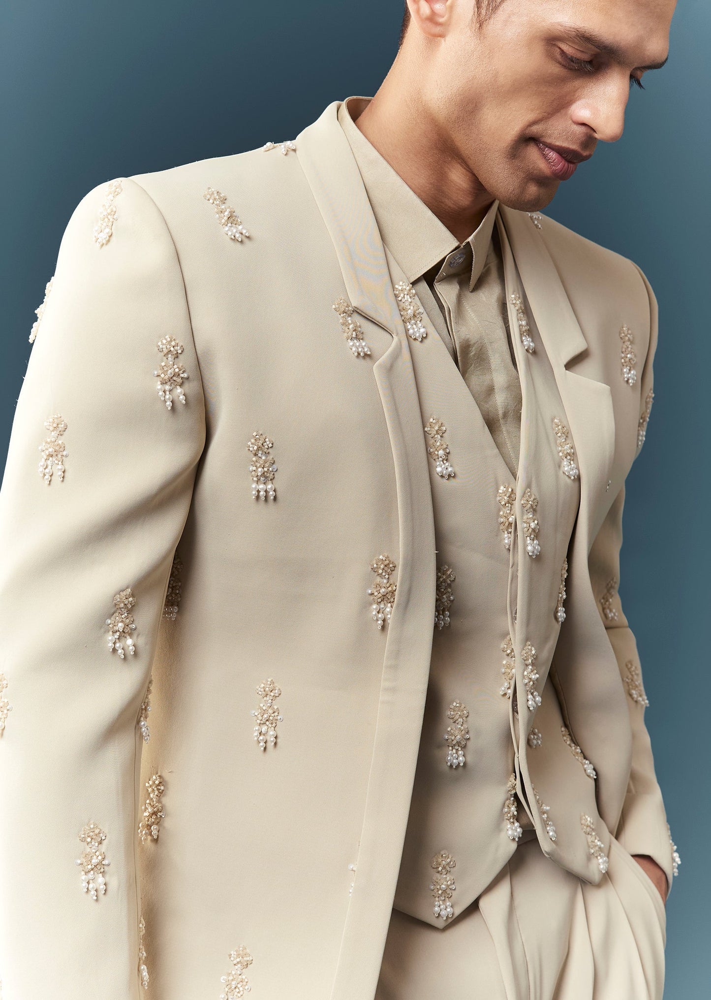 Oyster Embroidered Waistcoat Set With Wide Leg Pants