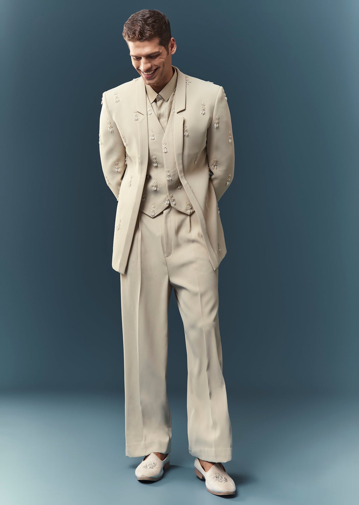 Oyster Embroidered Waistcoat Set With Wide Leg Pants