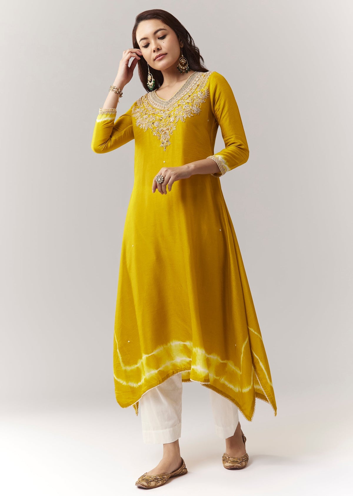 Yellow Zardosi Kurta Straight Pant Coord With Leheriya Border